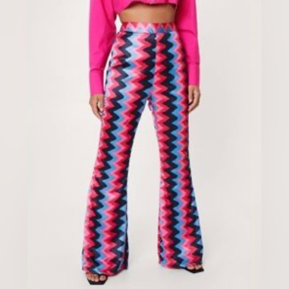 Nasty Gal Womens Zig Zag Print Flare Pants
